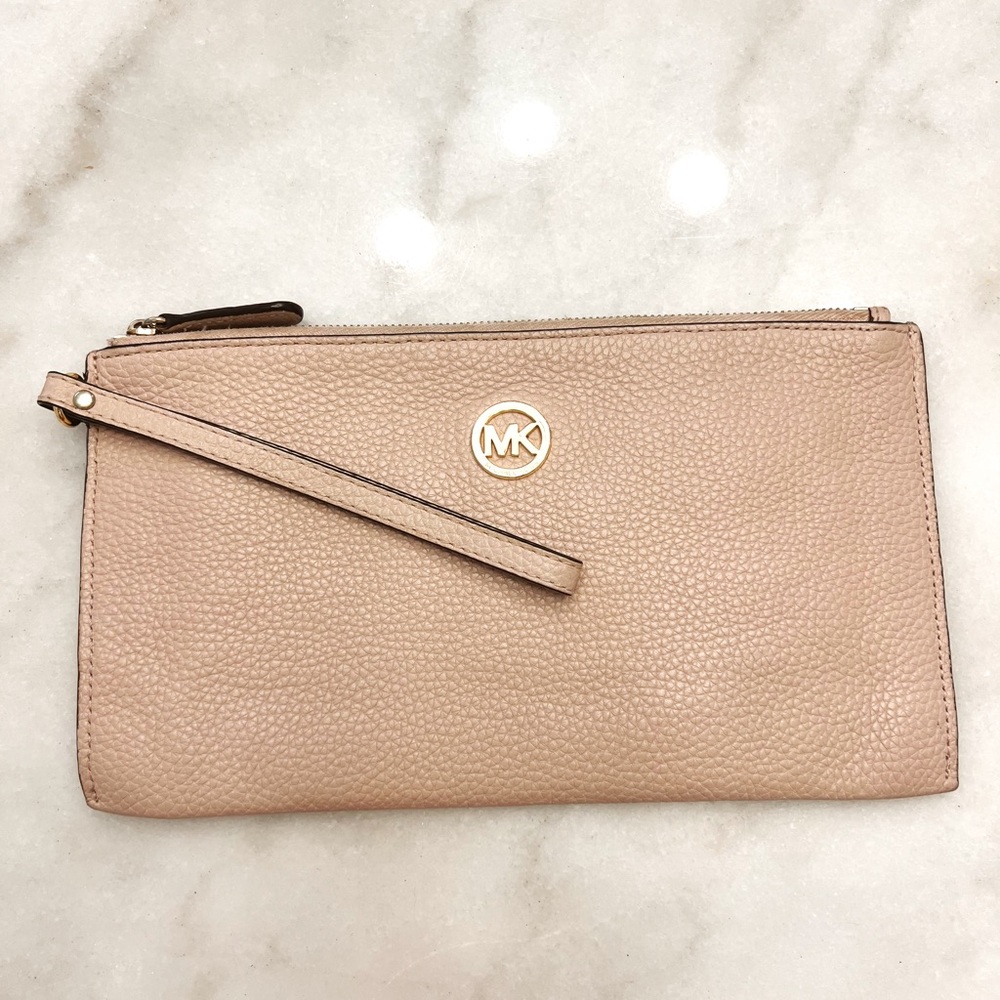 Michael Kors pink wallet or wristlet
